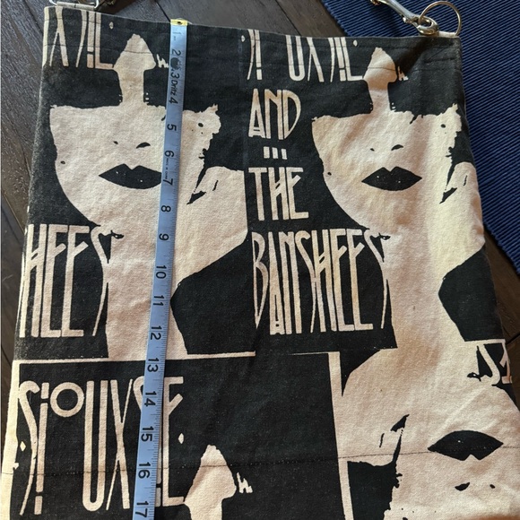 UNISEX Siouxsie and the banshees shoulder bag with chain strap - Picture 5 of 7